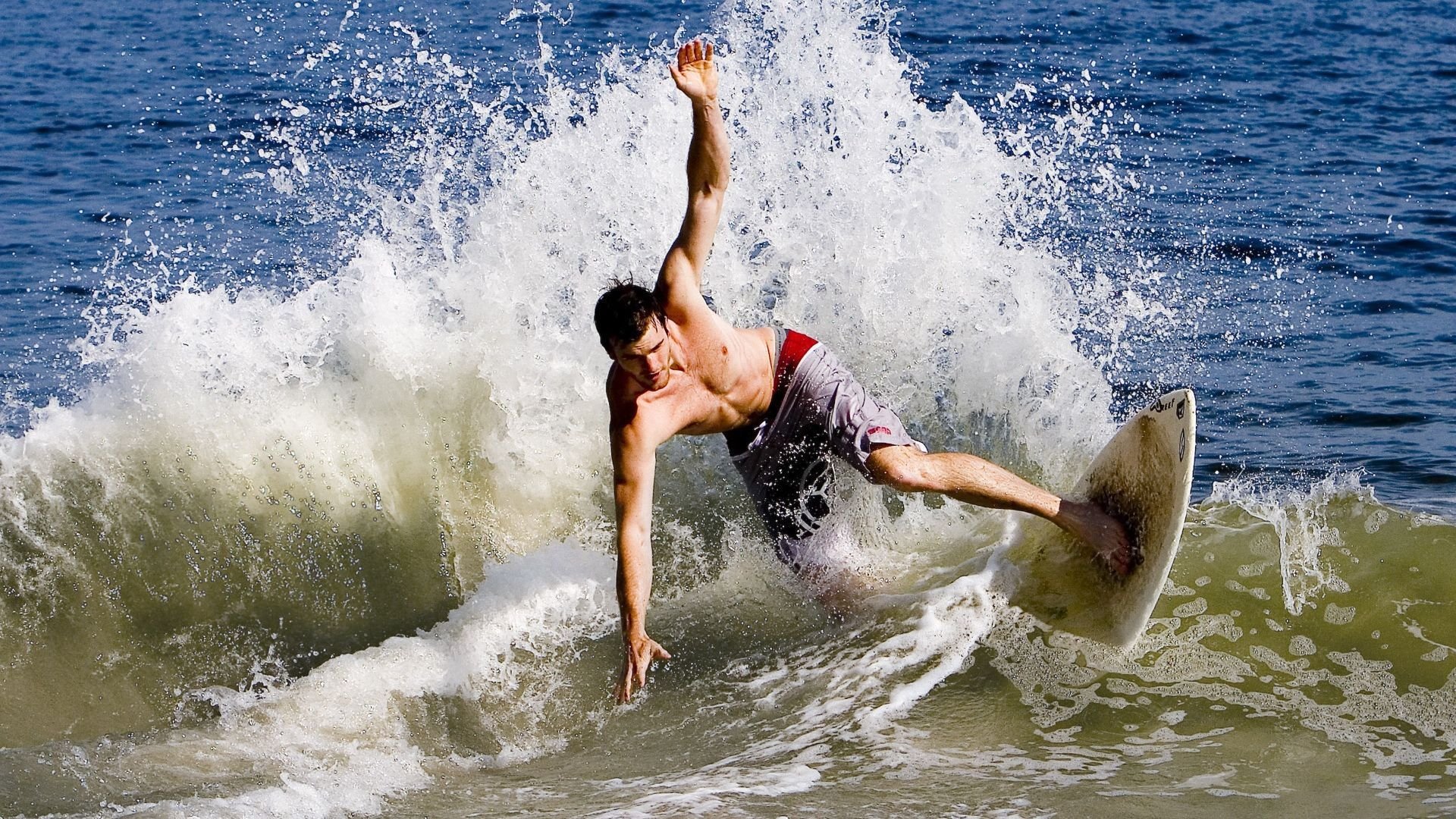 南非羚羊队：配合默契的团队作战，让每个进攻都具有致命威胁，非洲小羚羊