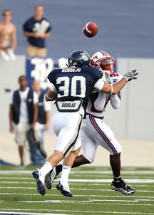 中国足球教练哲学中防守反击战术优劣对比分析，足球防守反击战术训练